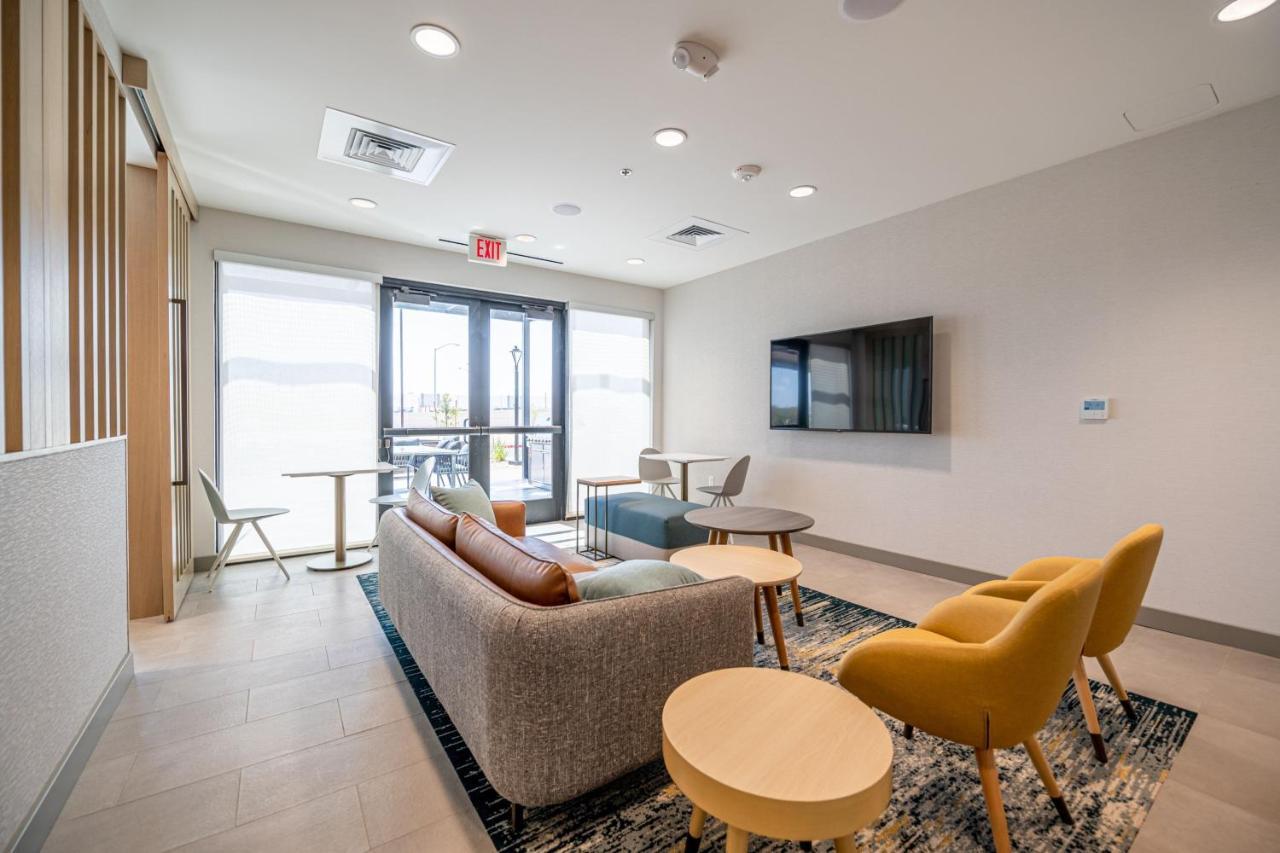Towneplace Suites By Marriott Las Vegas North I-15 Exterior foto