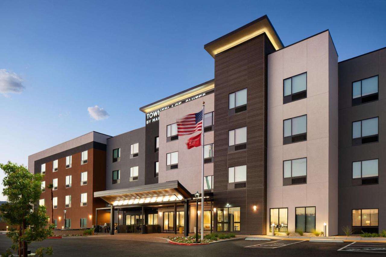 Towneplace Suites By Marriott Las Vegas North I-15 Exterior foto